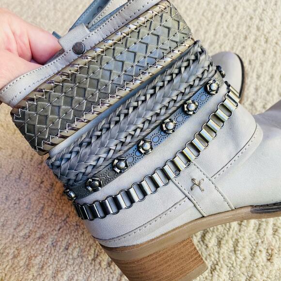 Carlos ankle boots zipper US 6M embellished gray booties biker southwestern - Picture 6 of 10